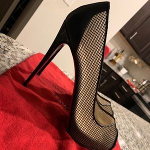 Mesh Follies Christian Louboutin size 40